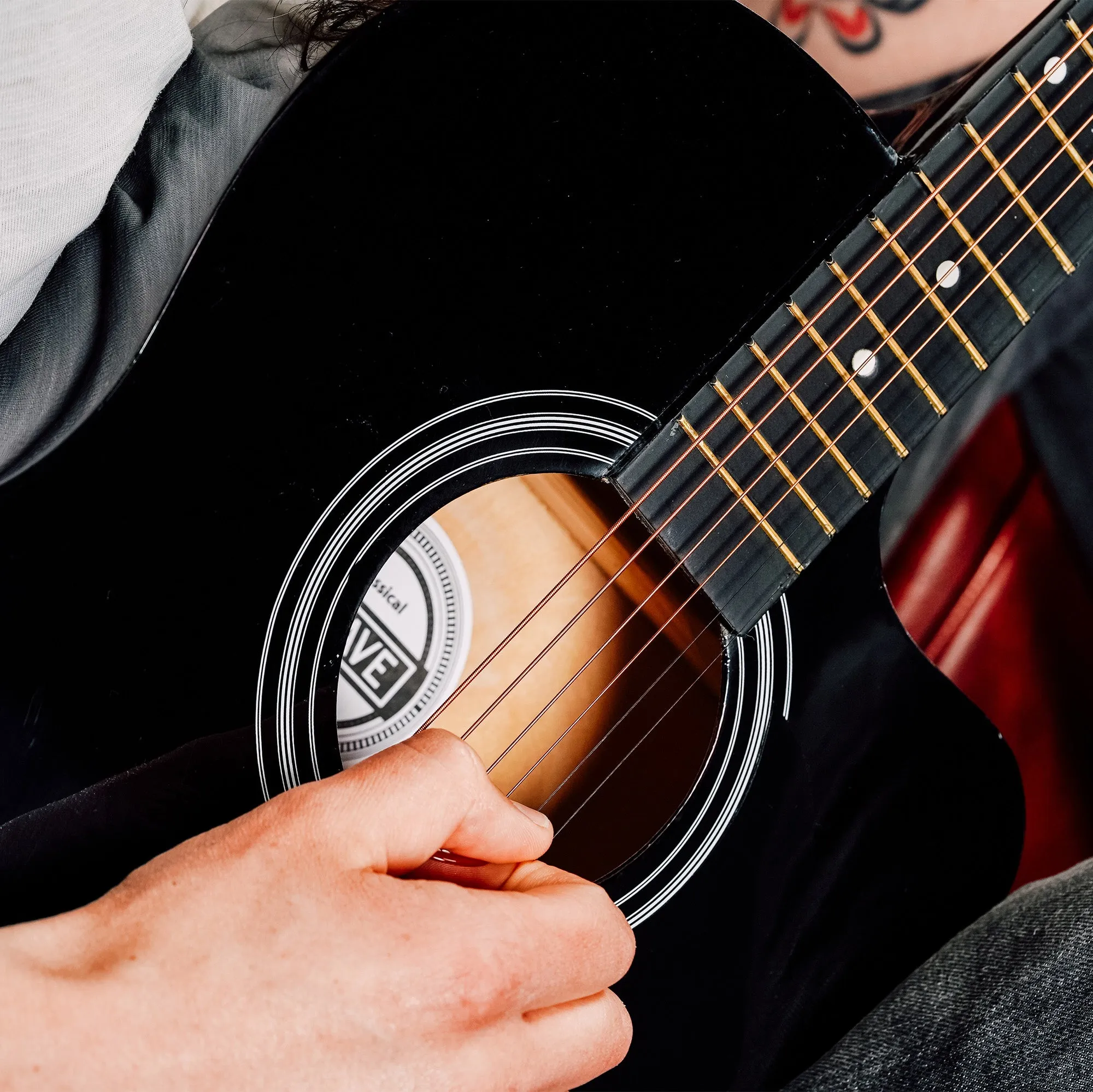 3rd Avenue Full Size Cutaway Acoustic Guitar Pack