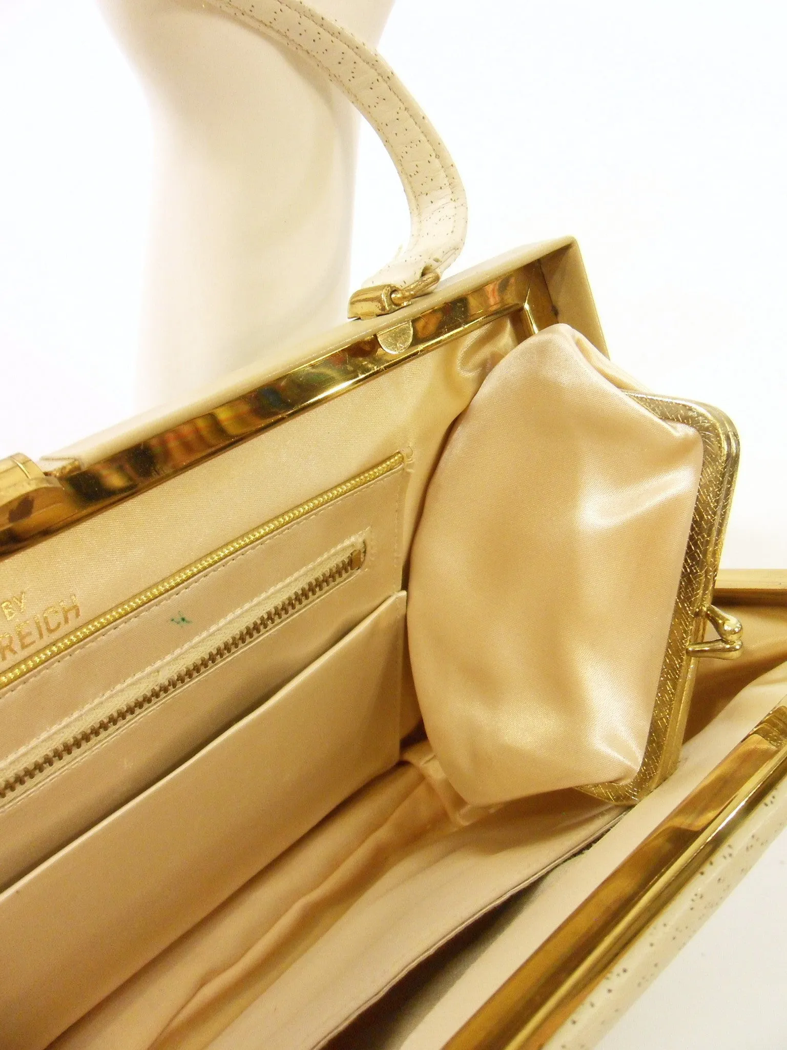 50s Cream Leather Frame Purse