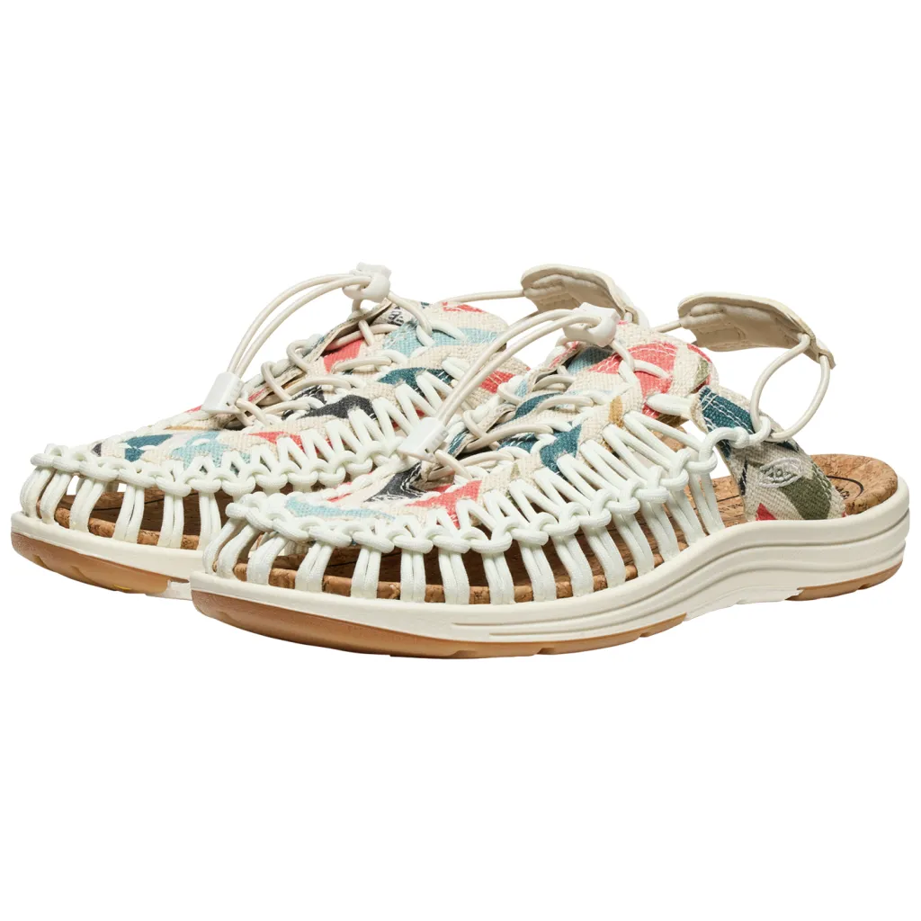 A Uneek II Convertible Canvas Freizeitsandalen