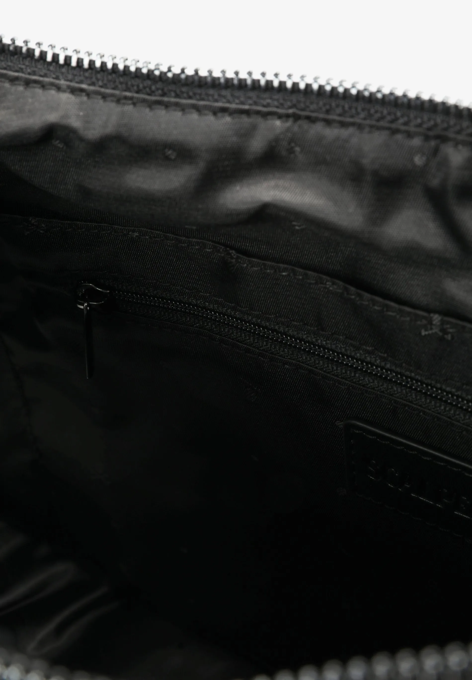 BOLSA DE OMBRO ACOLCHOADA