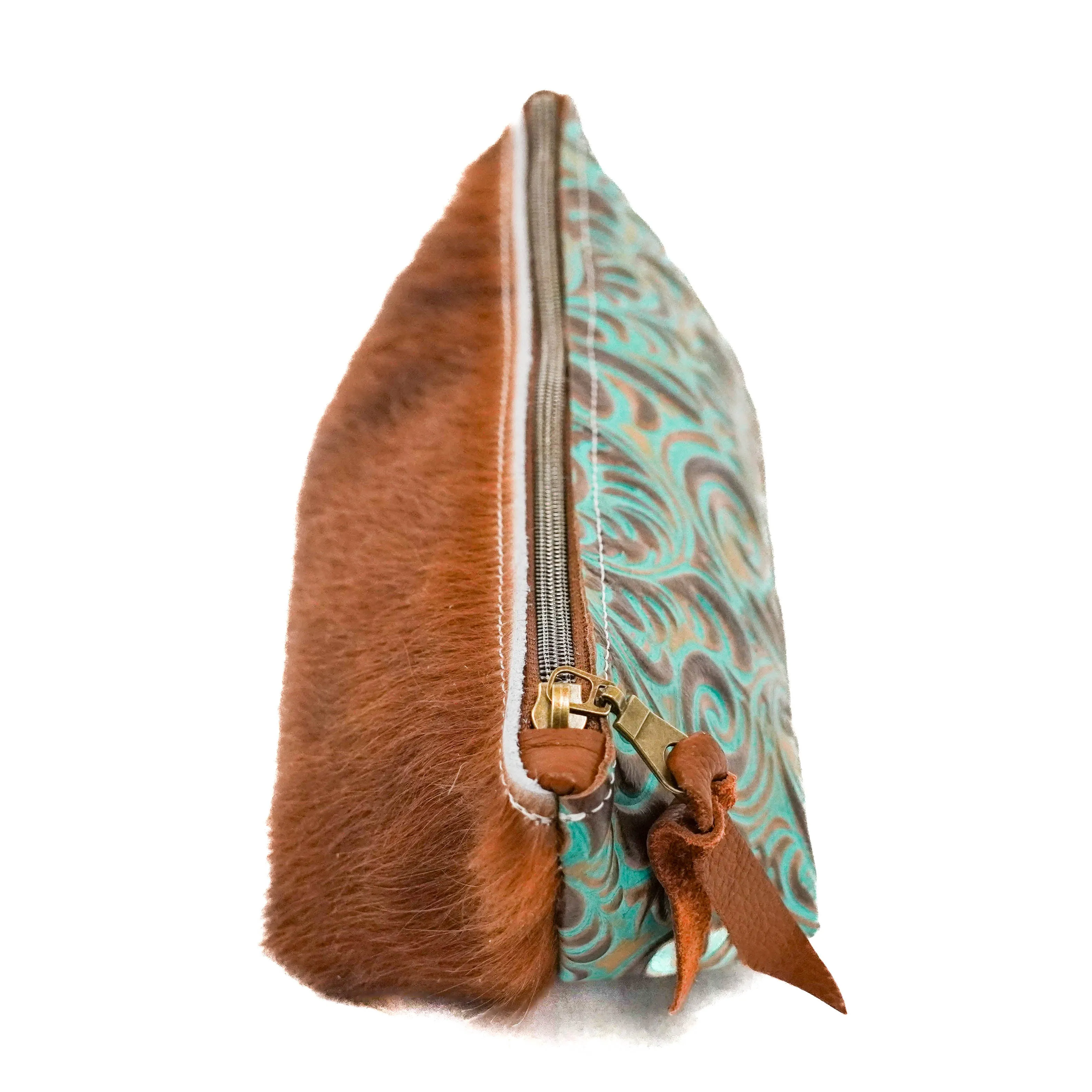 Buckle Bunny - Red Brindle w/ Turquoise Caracole