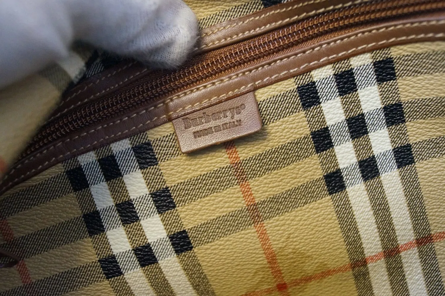 Burberry Travel Bag - Burberry Nova Check Leather Brown