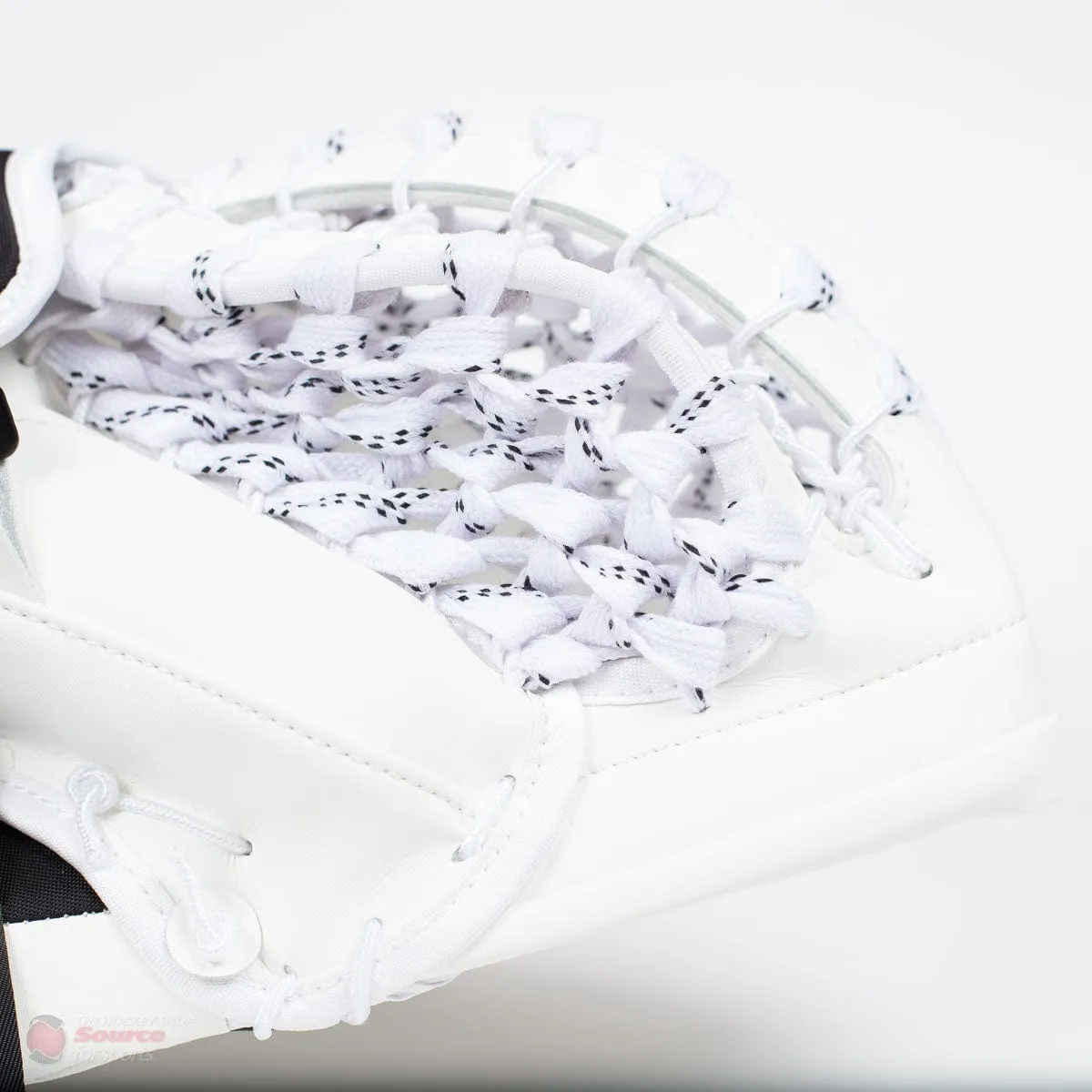 CCM Extreme Flex E4.9 Senior Goalie Catcher - Source Exclusive
