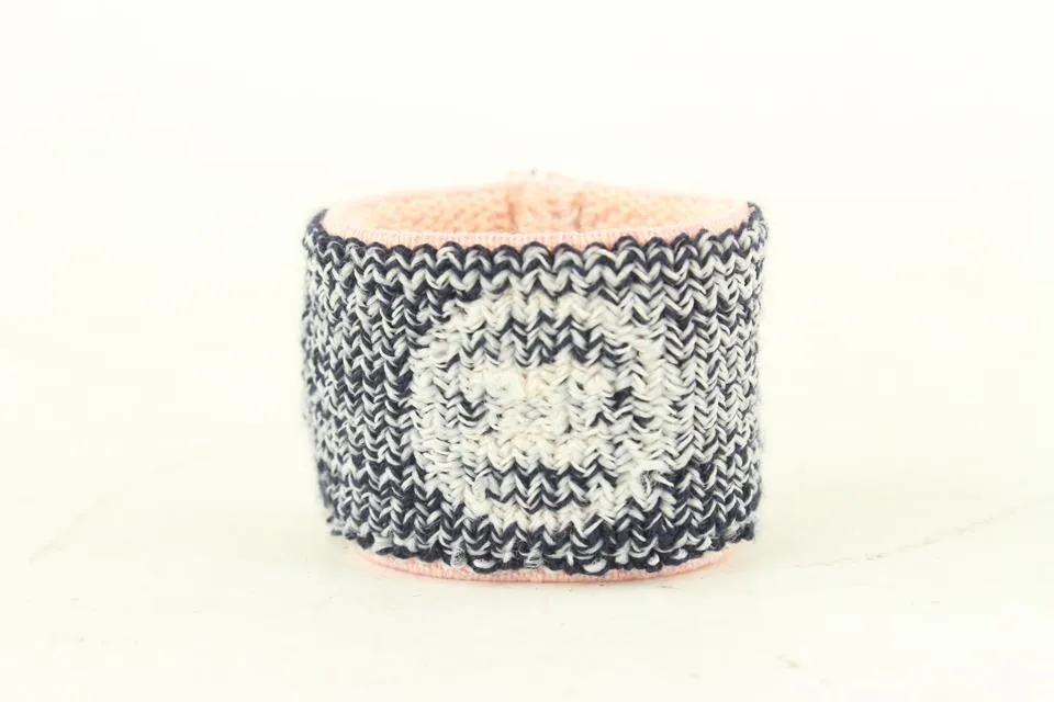 Chanel Pink x Black Wristband Sweat Band Gym Bracelet 730cas622