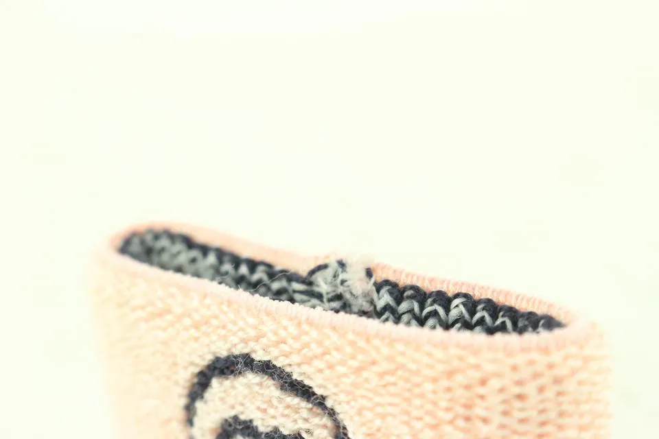 Chanel Pink x Black Wristband Sweat Band Gym Bracelet 730cas622