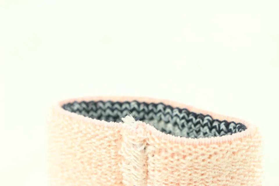 Chanel Pink x Black Wristband Sweat Band Gym Bracelet 730cas622
