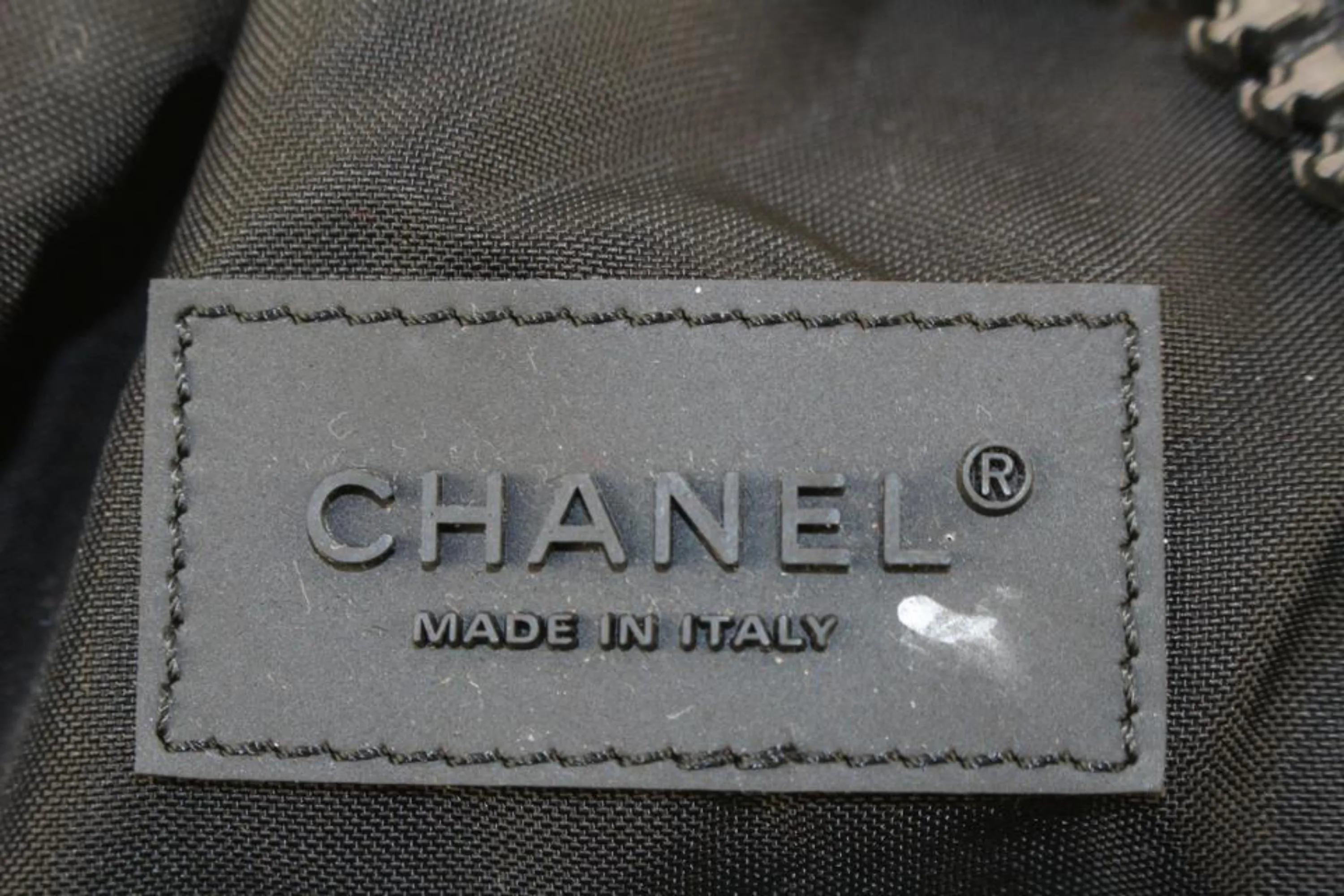 Chanel XL Mesh CC Logo Duffle Bag Boston Travel Gym 39ck824s