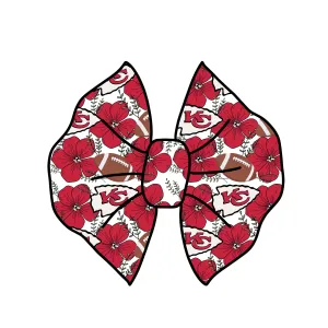 Chiefs bow/ Piggies
