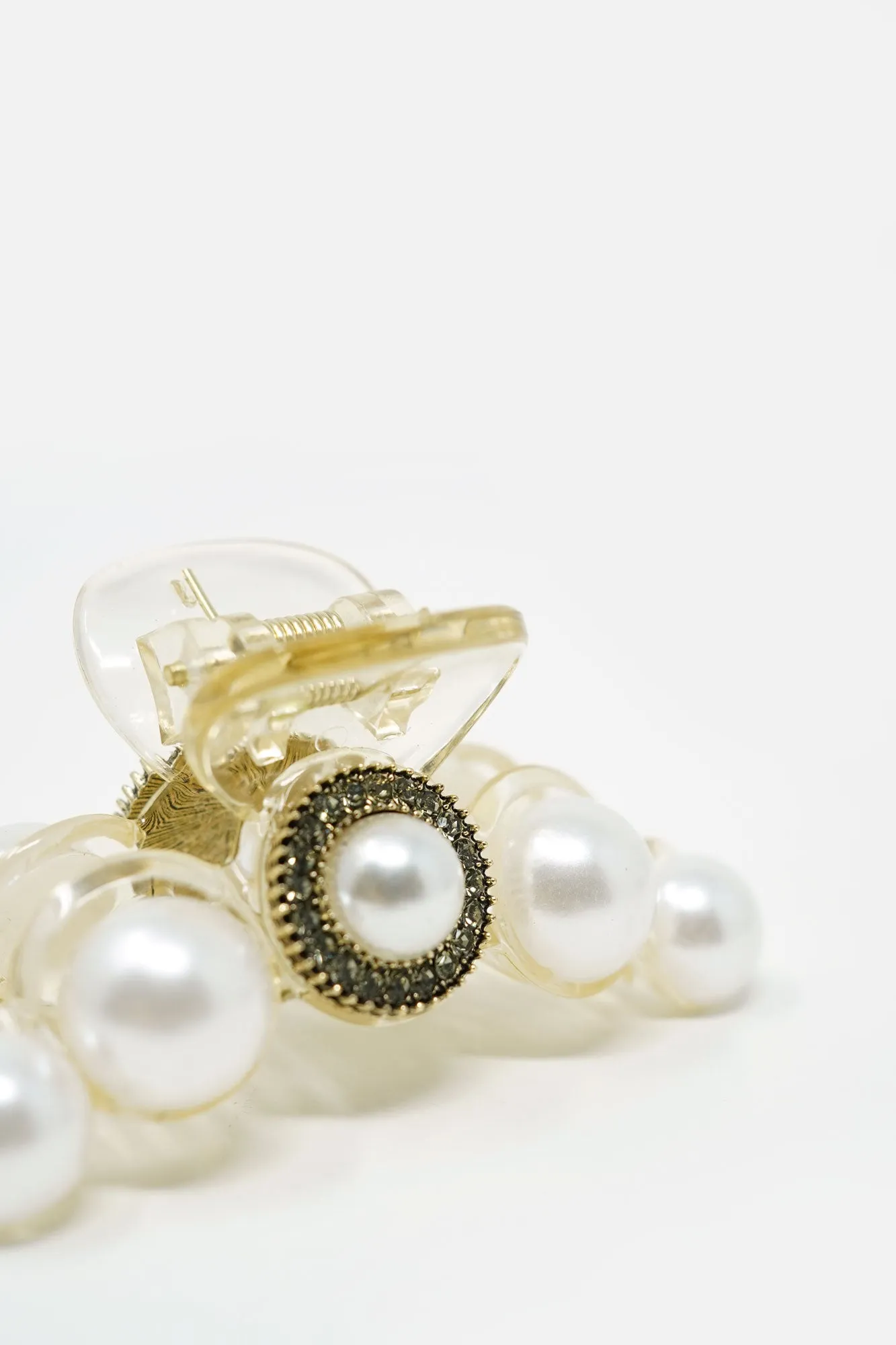 Clara Pearl Clip