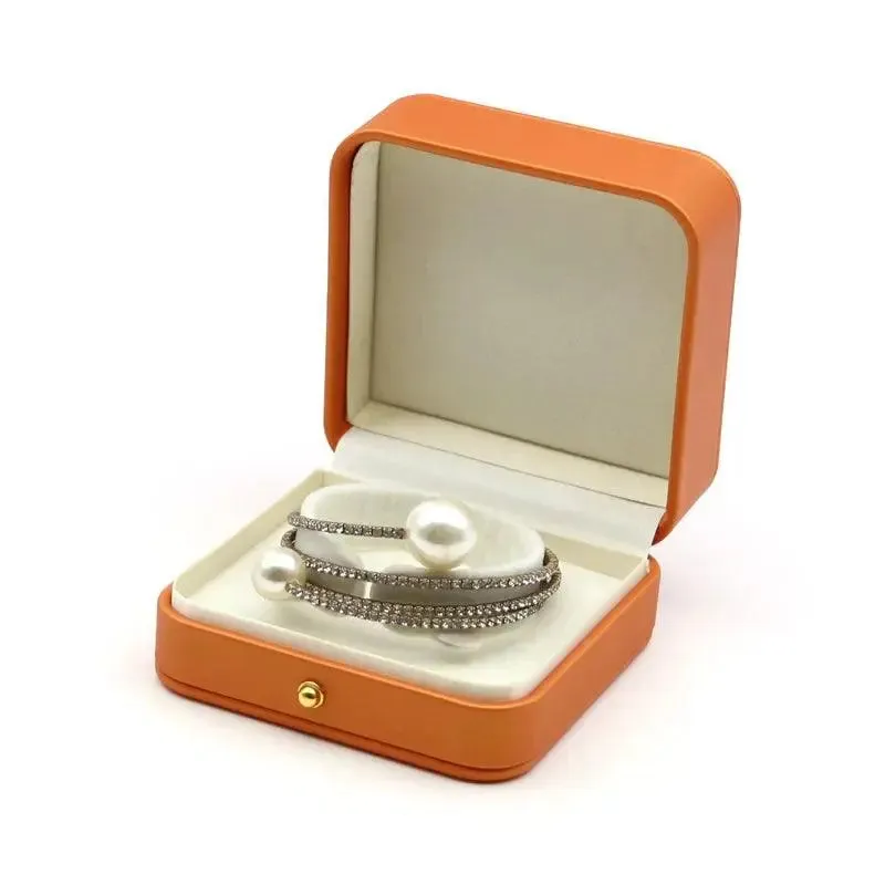 Customized Logo Good Quality Leather Jewellery Gift Packaging Box Pendant Necklace Bracelet Earring Jewelry Ring Cases