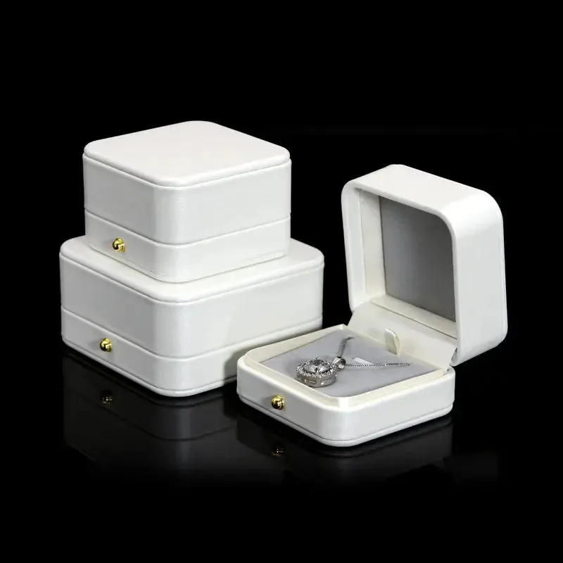 Customized Logo Good Quality Leather Jewellery Gift Packaging Box Pendant Necklace Bracelet Earring Jewelry Ring Cases