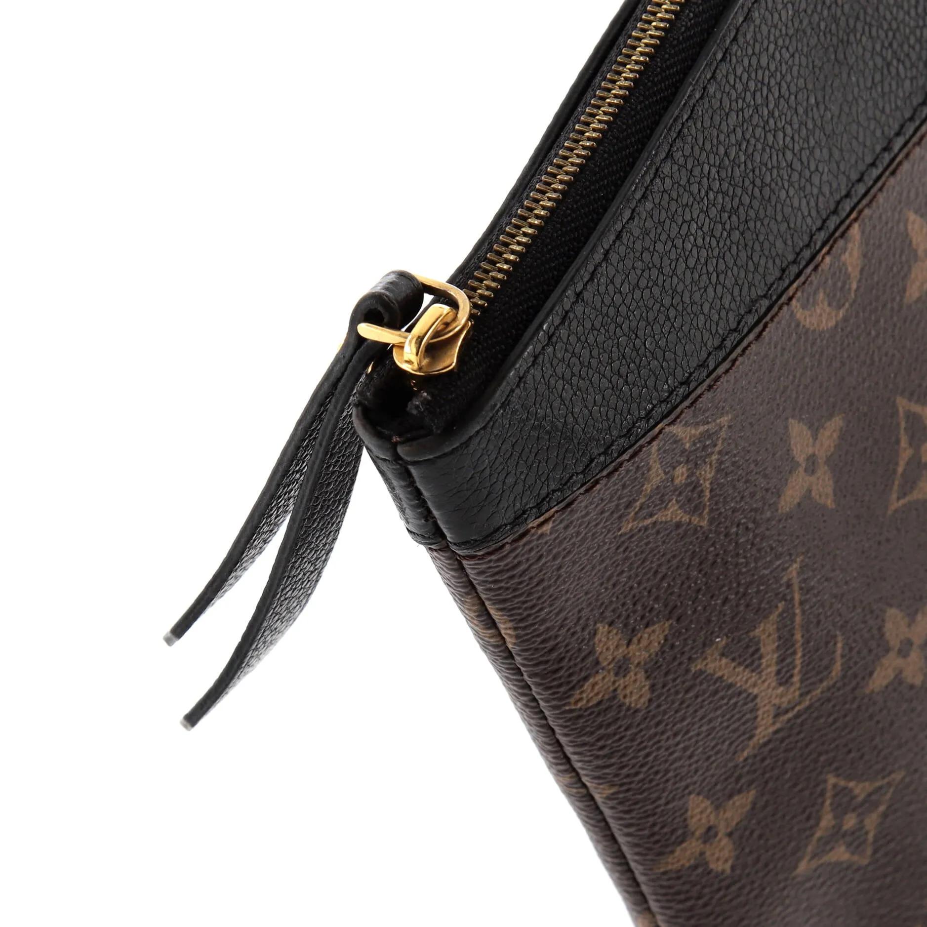 Designer Daily Pouch Monogram Canvas