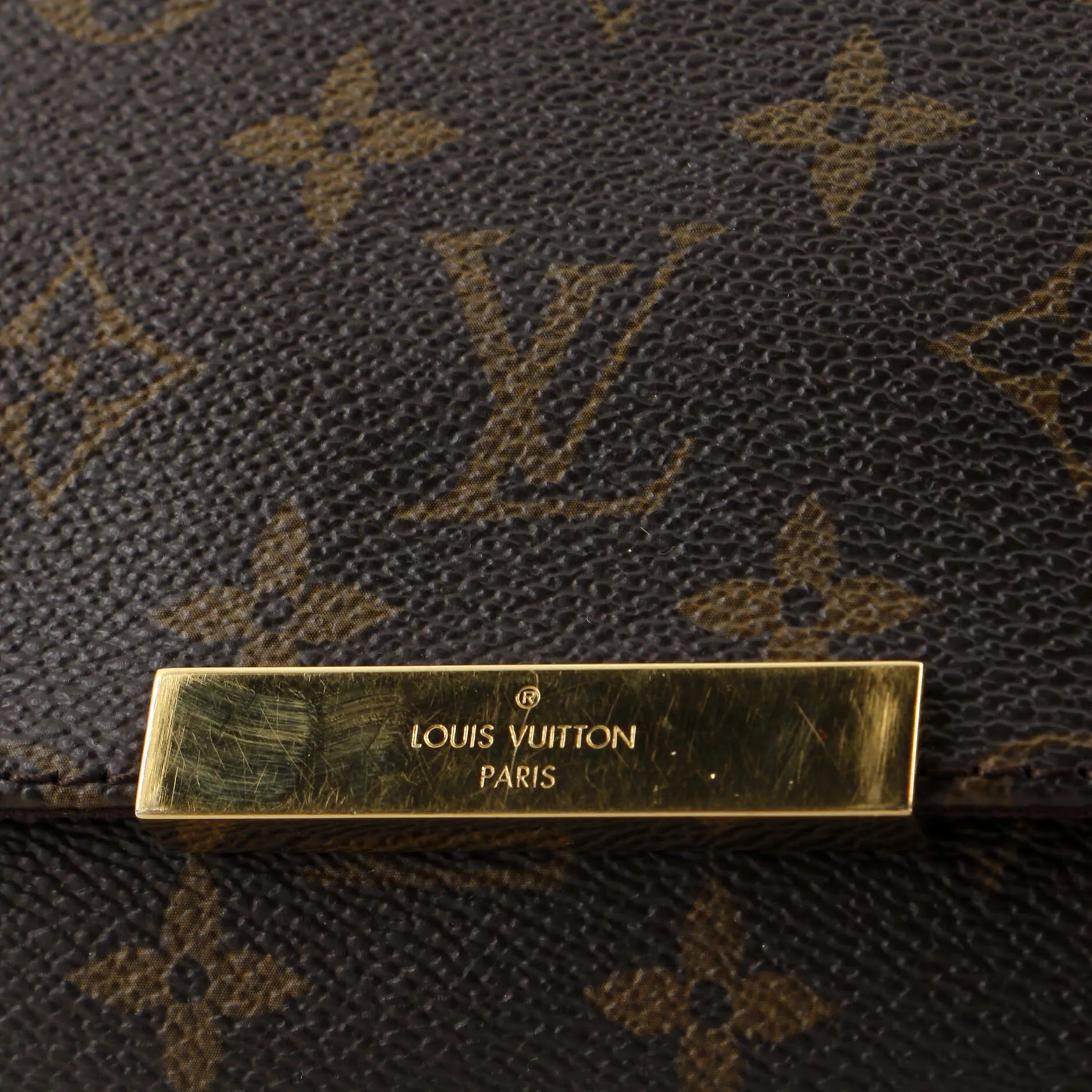 Designer Favorite Handbag Monogram Canvas MM