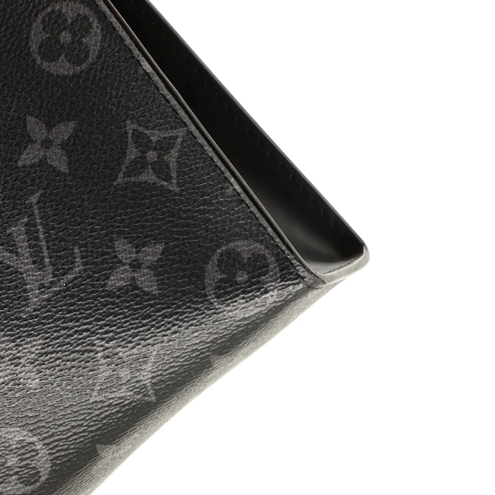 Designer Pochette Voyage Monogram Eclipse Canvas MM