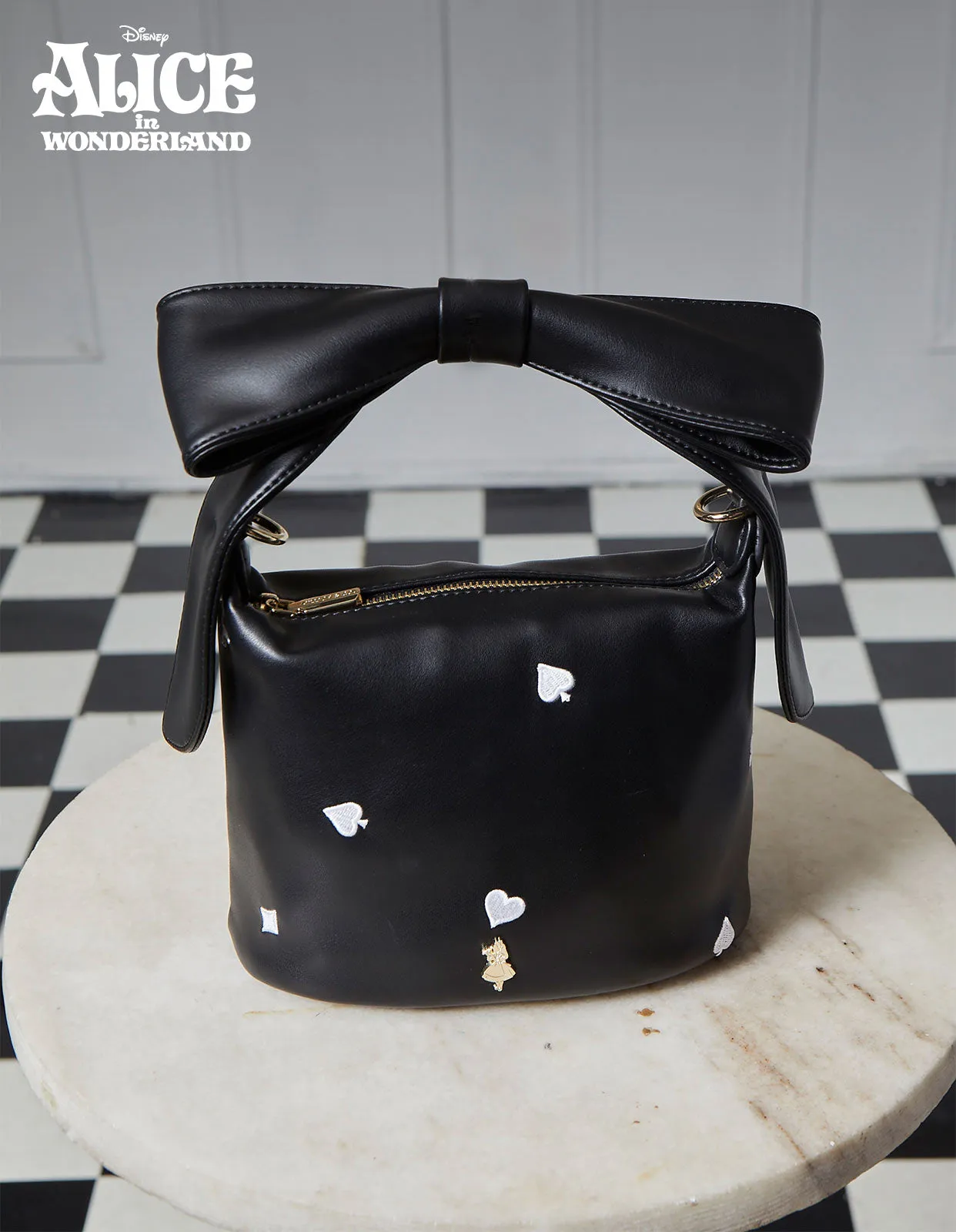 Disney Alice in Wonderland Off To Wonderland Top Handle Bag (Black)