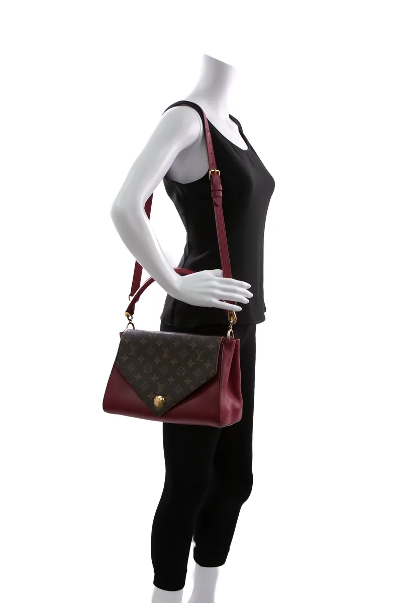 Double V Bag