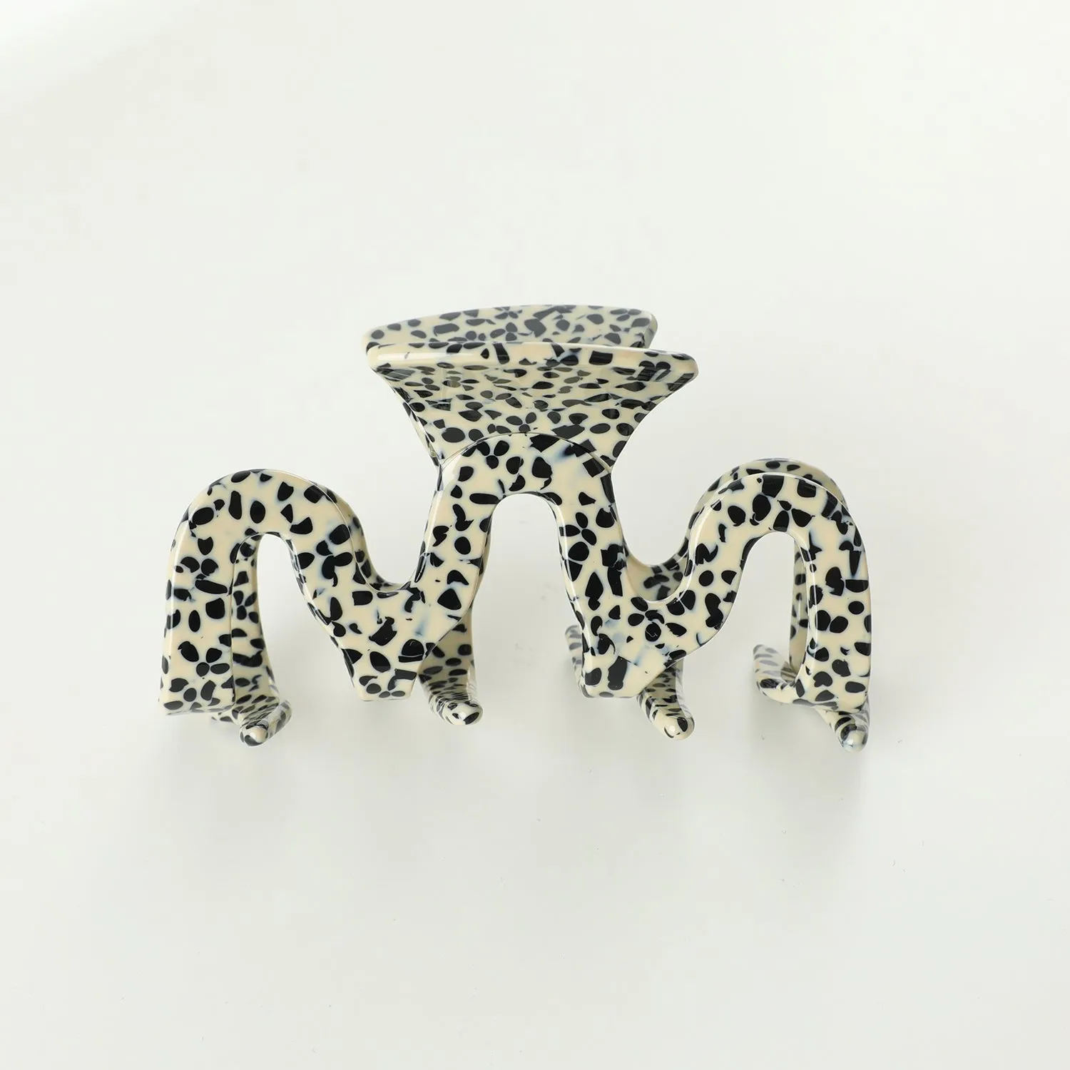 Esme Claw Clip