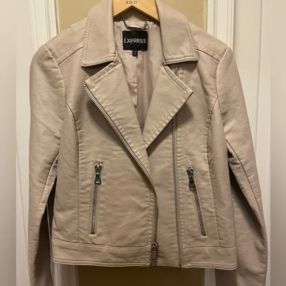 Express Jacket Size M