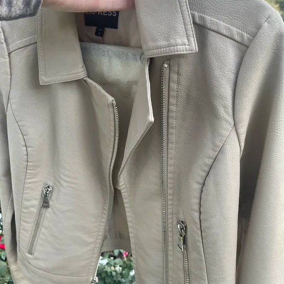 Express Jacket Size M