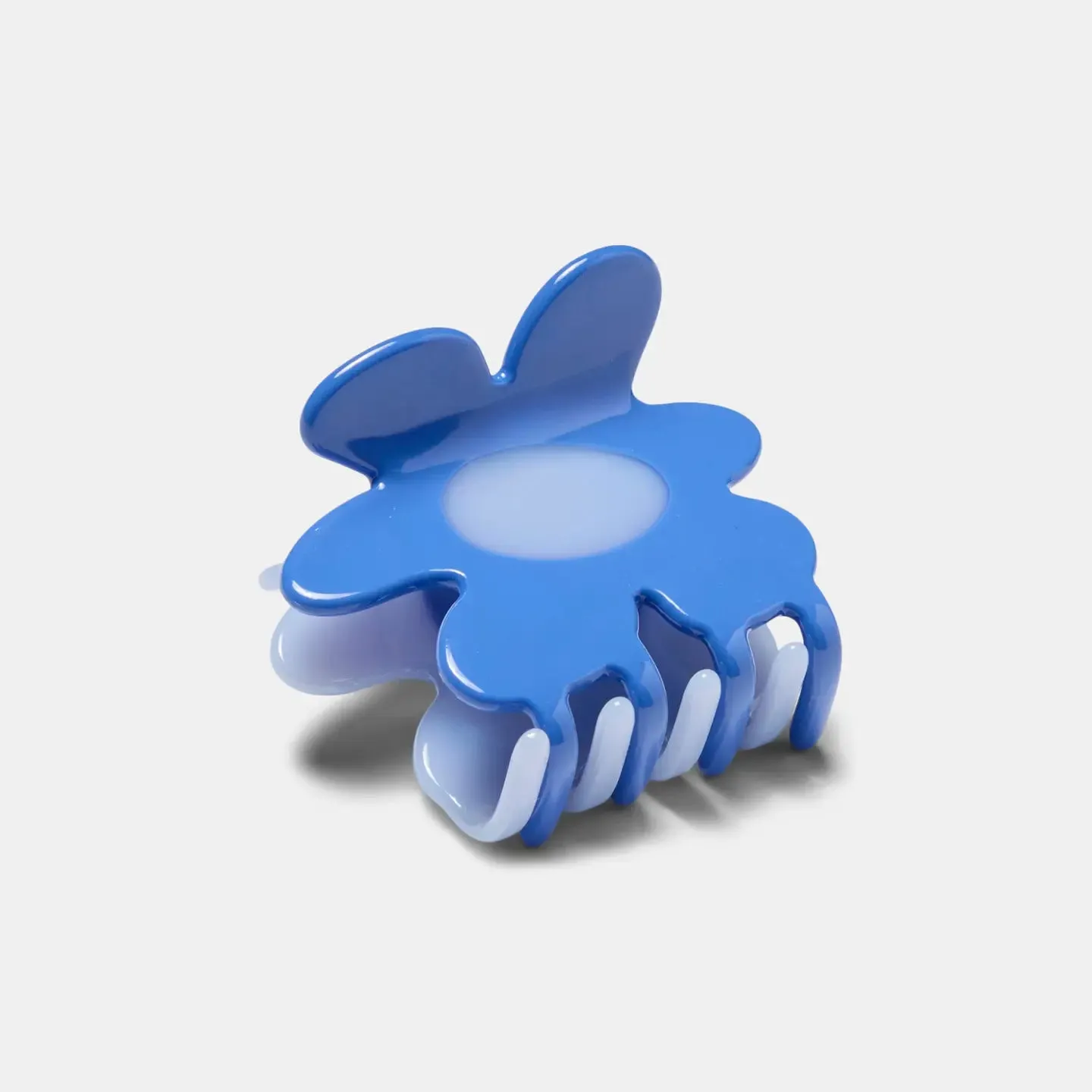 Flower Claw in Periwinkle   Blue