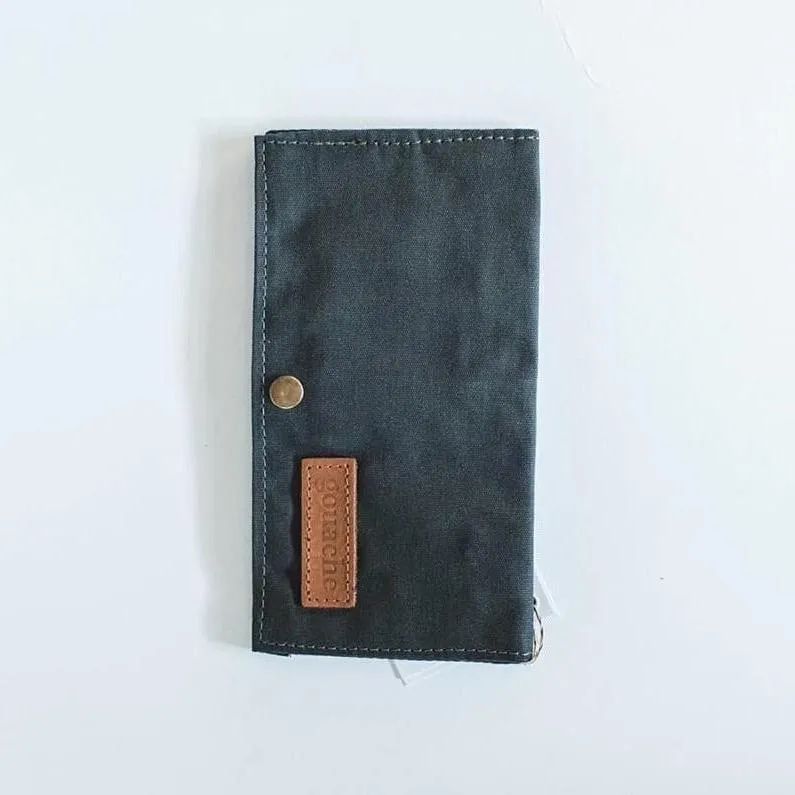 Gouache Cadden Waxed Canvas Trifold Organizer