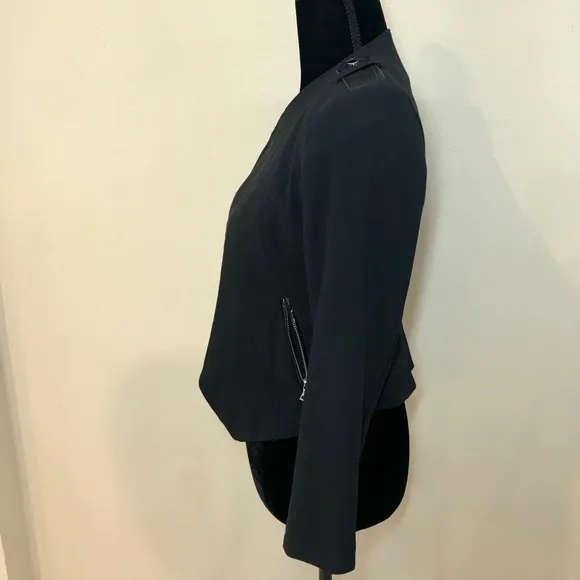 H&amp;M DRAPED BLAZER