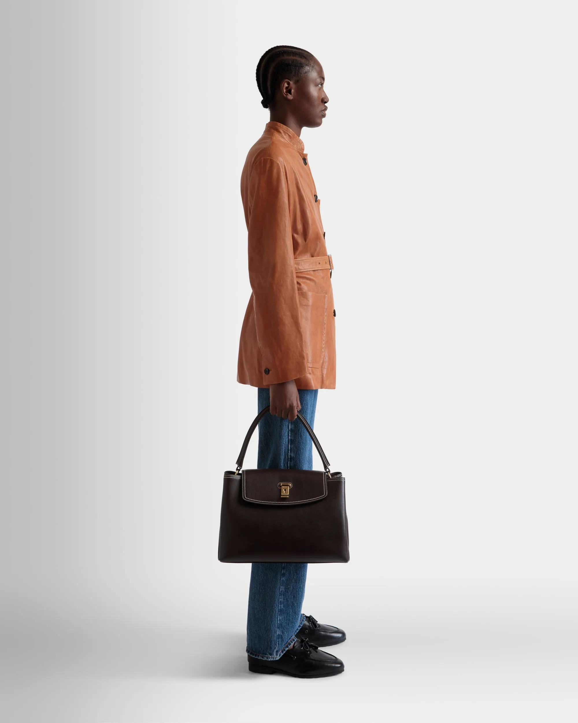 Layka_ - Top Handle