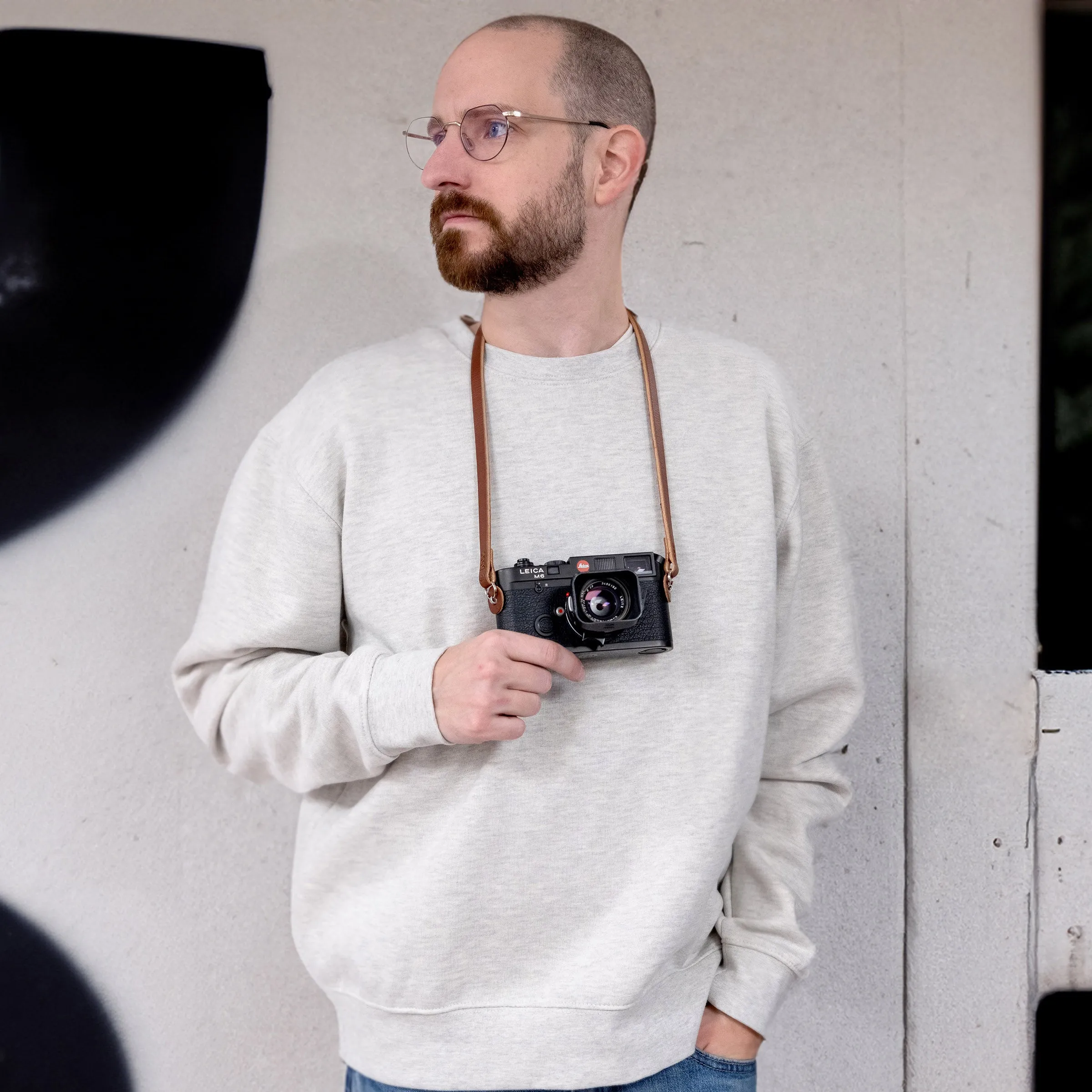 Leather camera strap (F4)