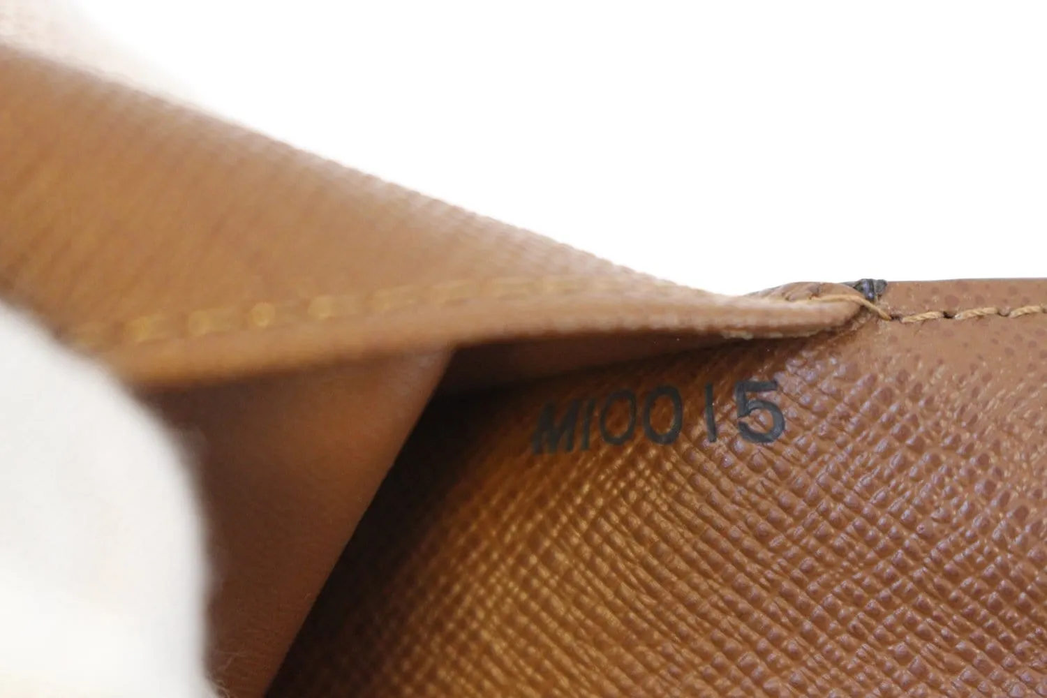 LOUIS VUITTON Monogram Canvas Agenda GM Planner