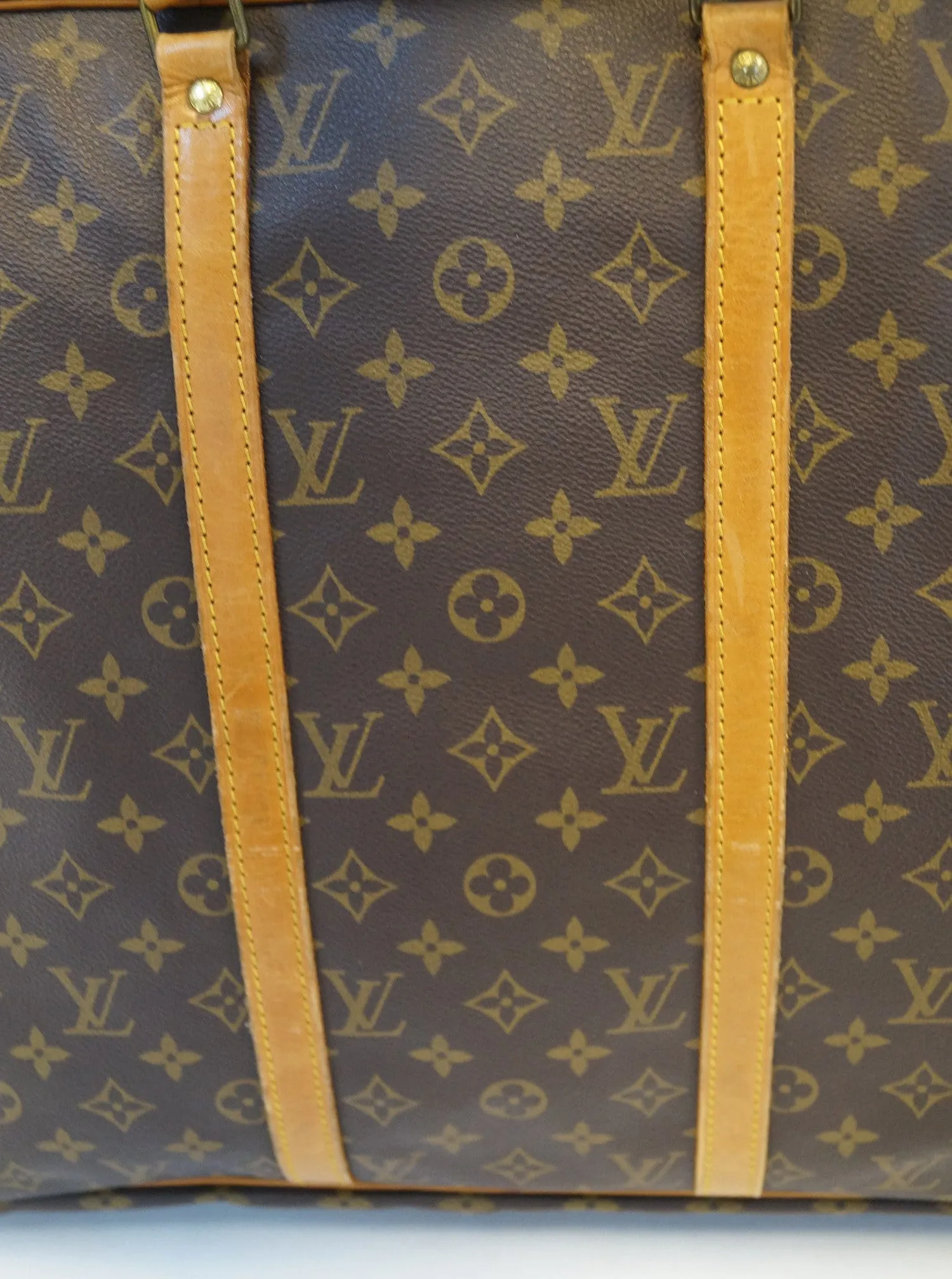 LOUIS VUITTON Monogram Canvas Sirius 50 Soft Suitcase