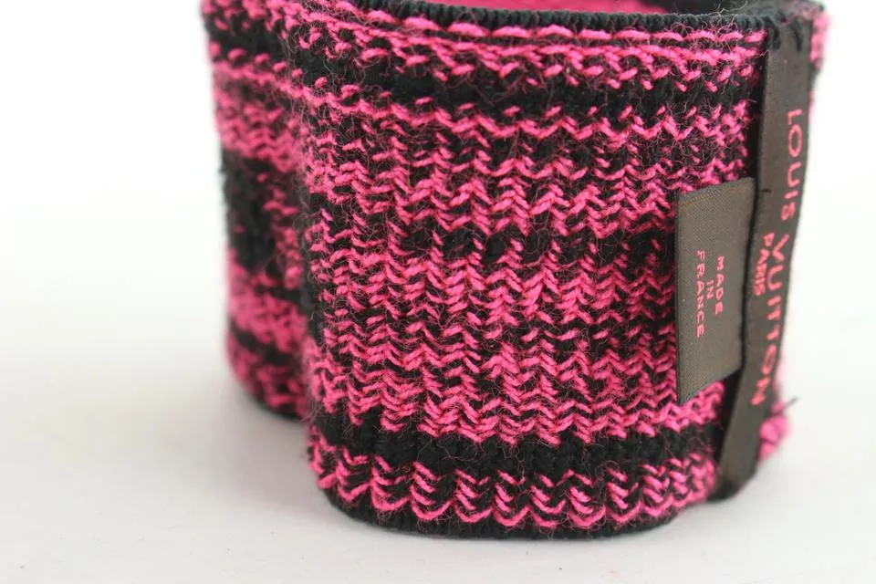 Louis Vuitton Stephen Sprouse Neon Pink Graffiti Wrist Band Gym Bracelet 431lvs61