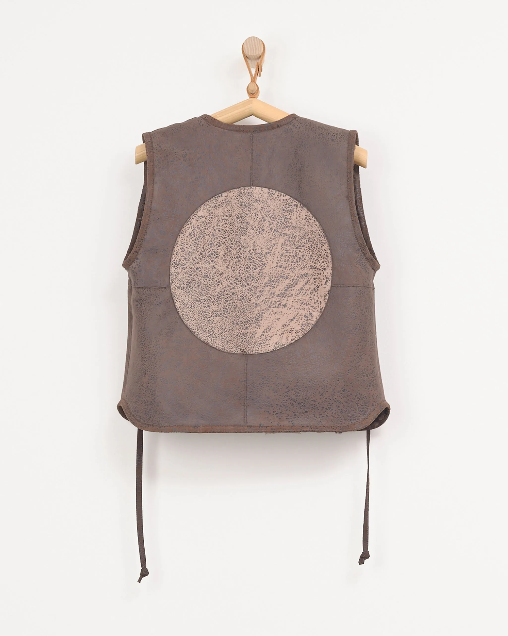 Moon Vest in Licorice