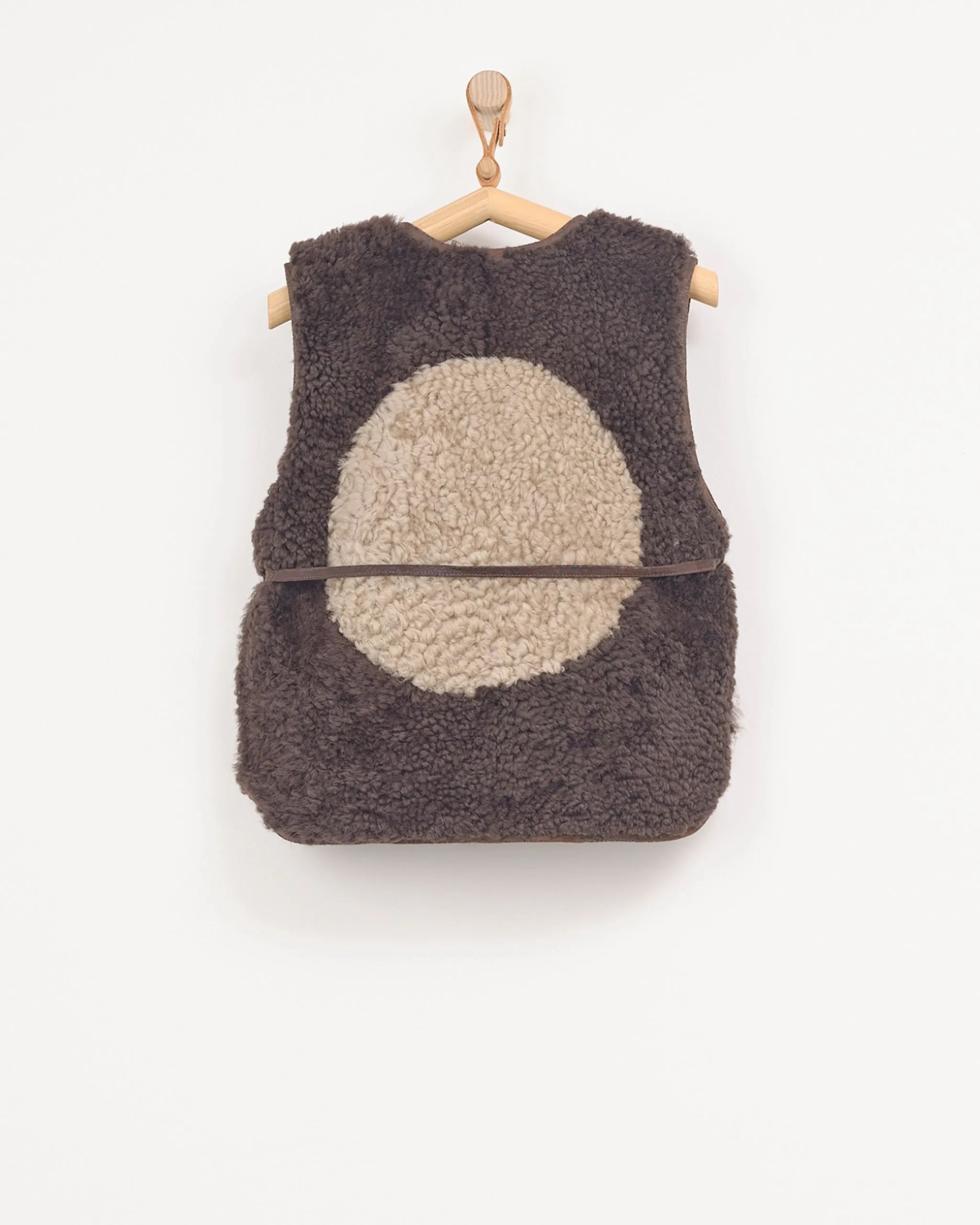 Moon Vest in Licorice