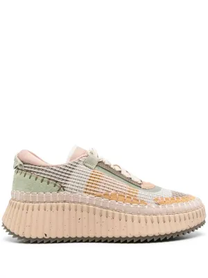 Nama sneakers