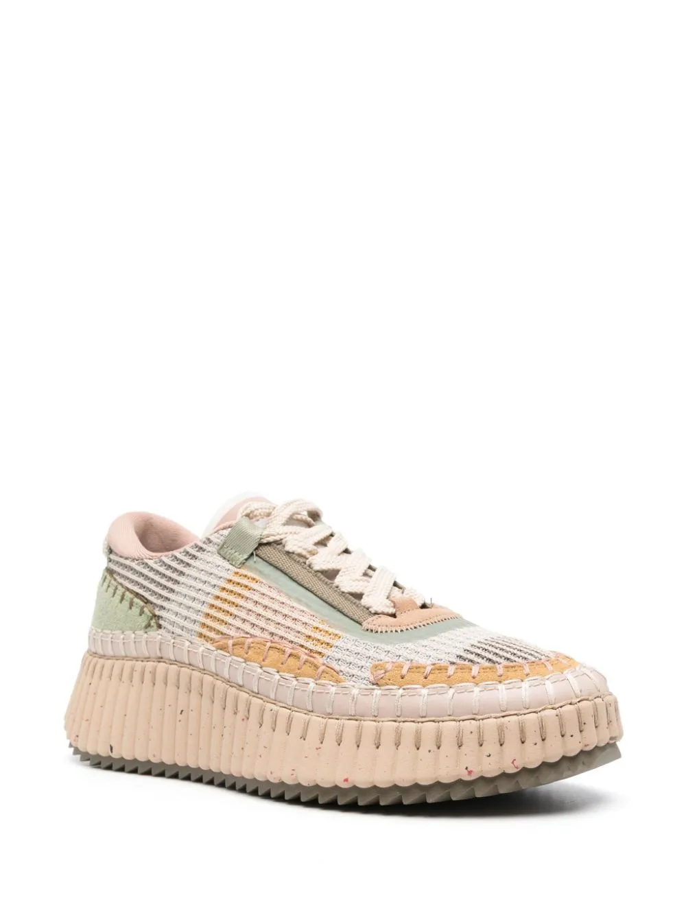 Nama sneakers