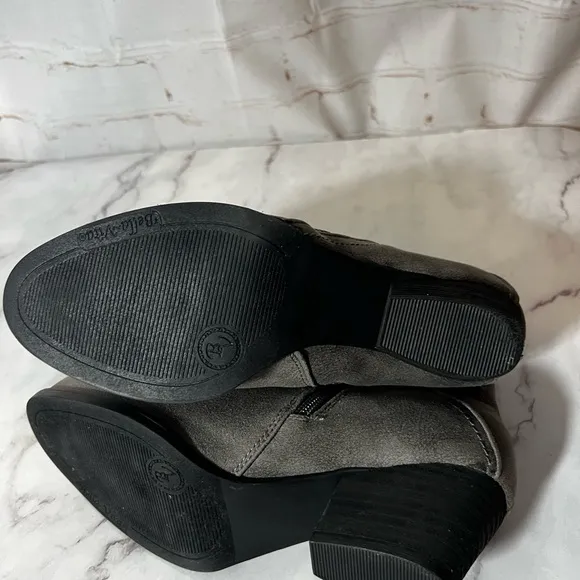 New Bella Vita Bobbie Bootie