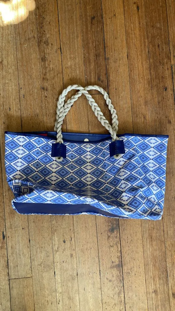 Printed Rope Handle Canvas Tote