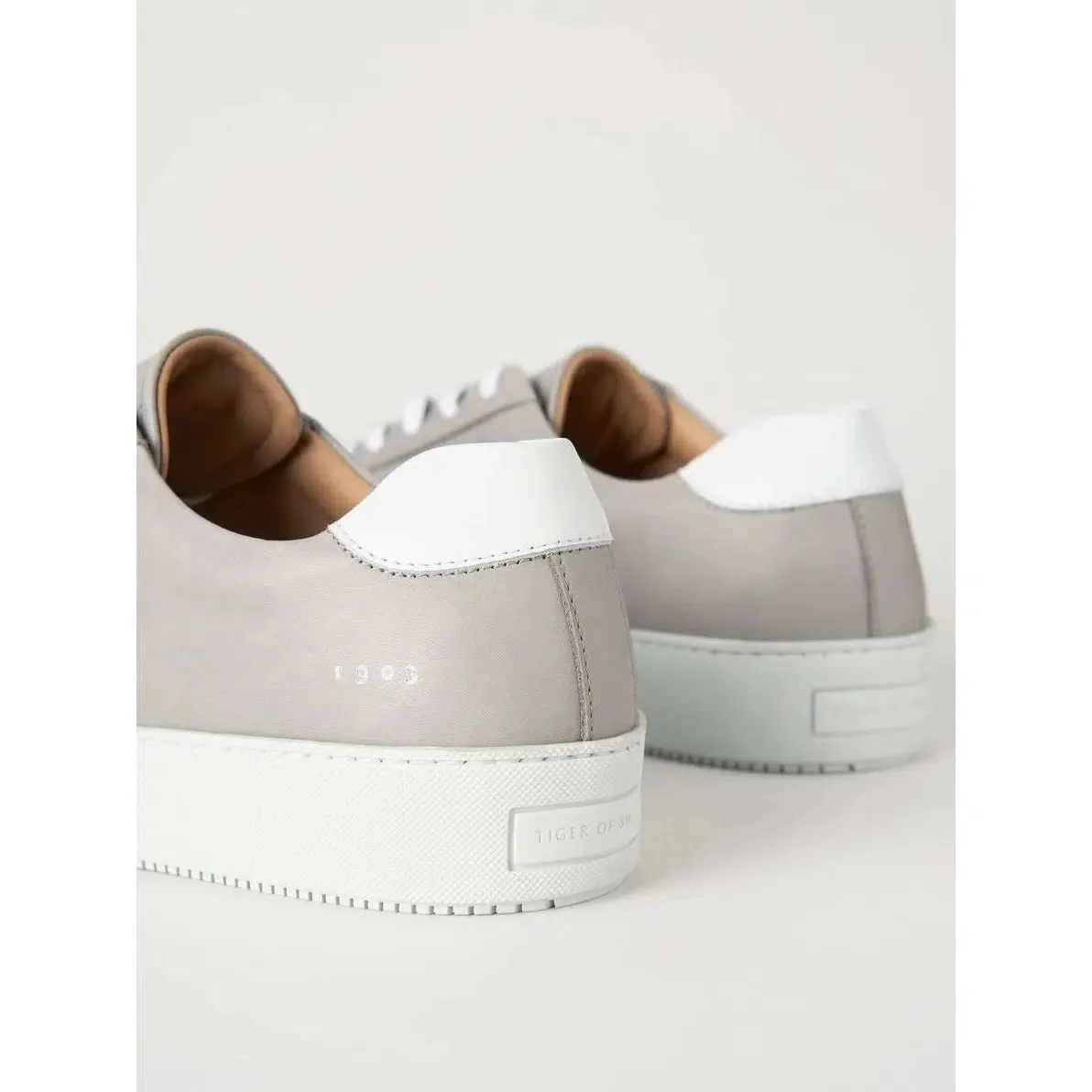 SALAS SNEAKER