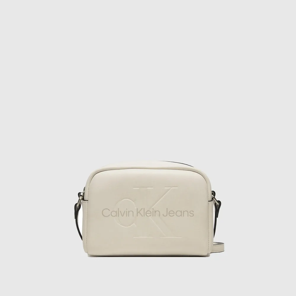 Sculpted Camera Bag - Light Grey