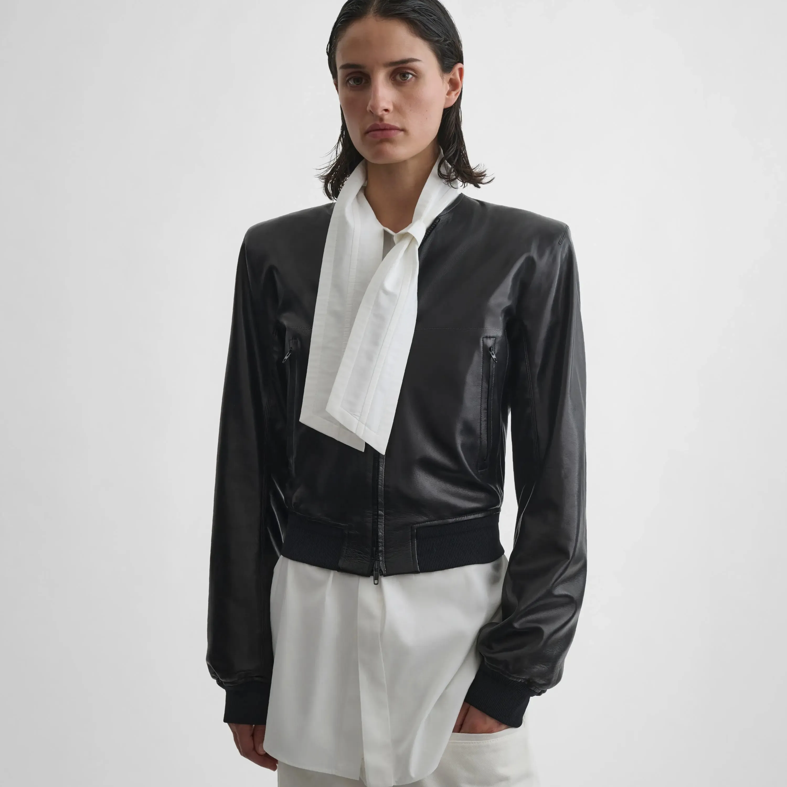 SHARP SHOULDER JACKET | black leather