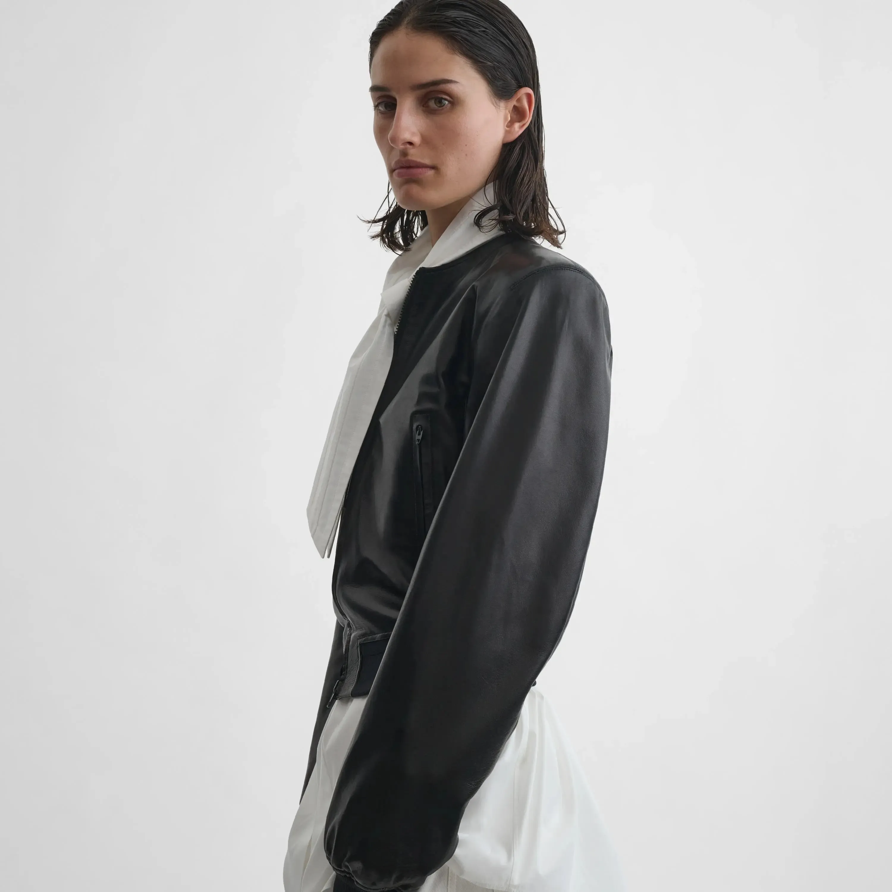 SHARP SHOULDER JACKET | black leather