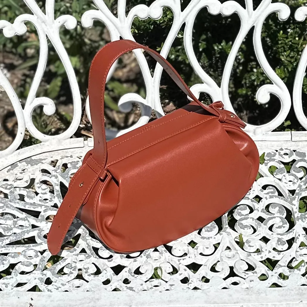 The BERLIN Bag in Vegan Leather | Black or Burnt Red