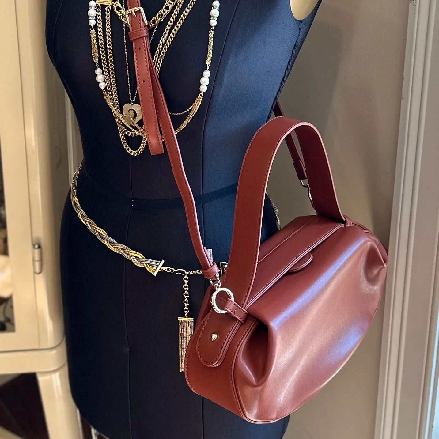 The BERLIN Bag in Vegan Leather | Black or Burnt Red