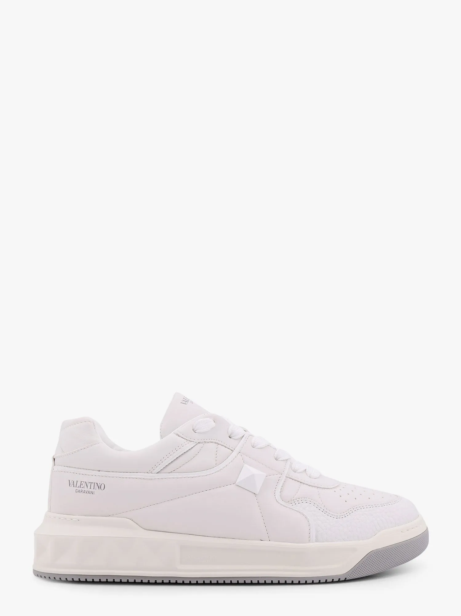 Valentino Garavani One Stud Low Top Valentino Garavani Leather Sneakers