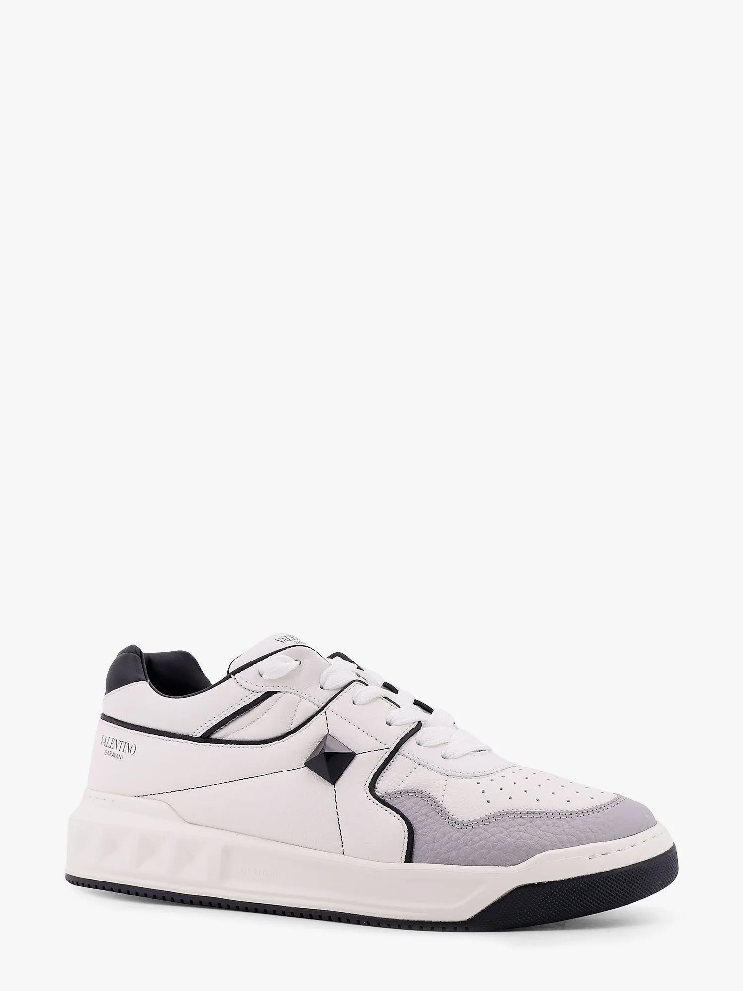 Valentino Garavani One Stud Low Top Valentino Garavani Leather Sneakers