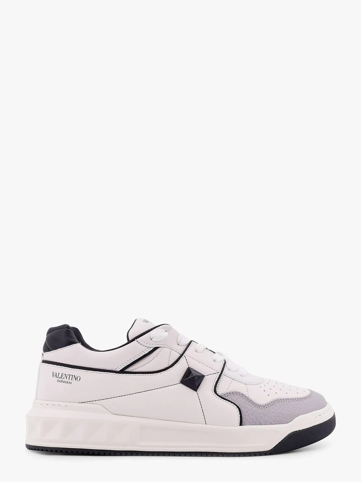Valentino Garavani One Stud Low Top Valentino Garavani Leather Sneakers