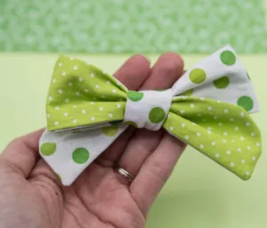 Vintage green dots & white dots River Bow - MTL