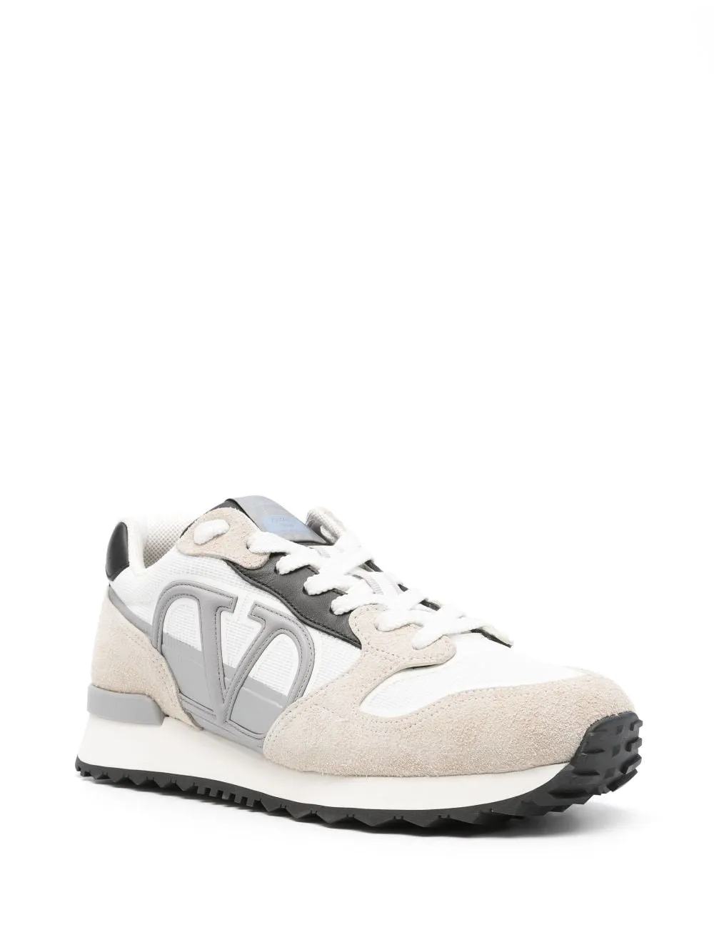 Vlogo pace sneakers