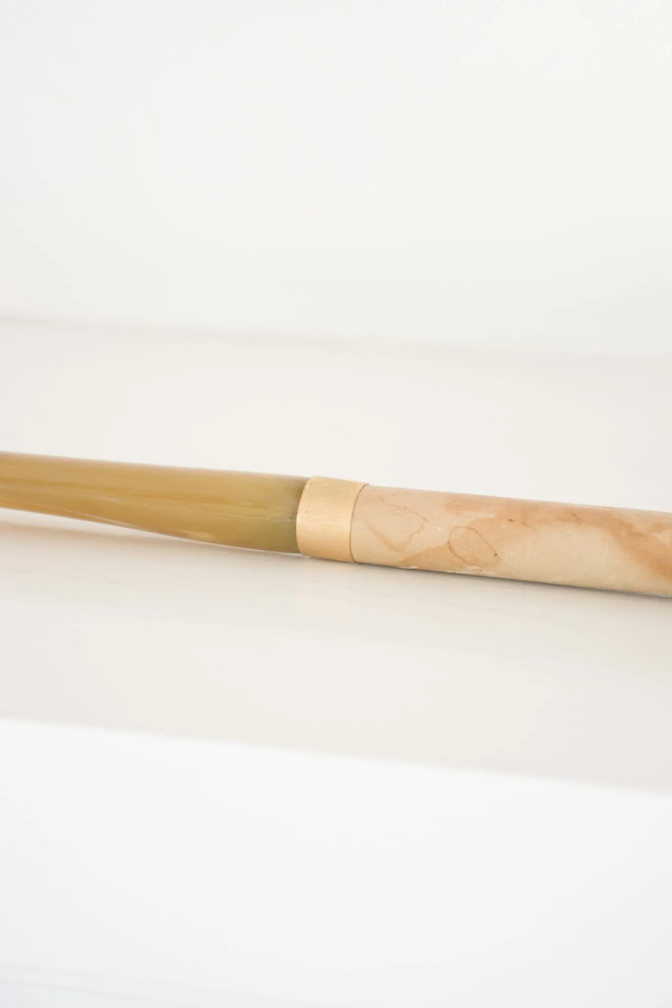 Web Stripe Shoe Horn