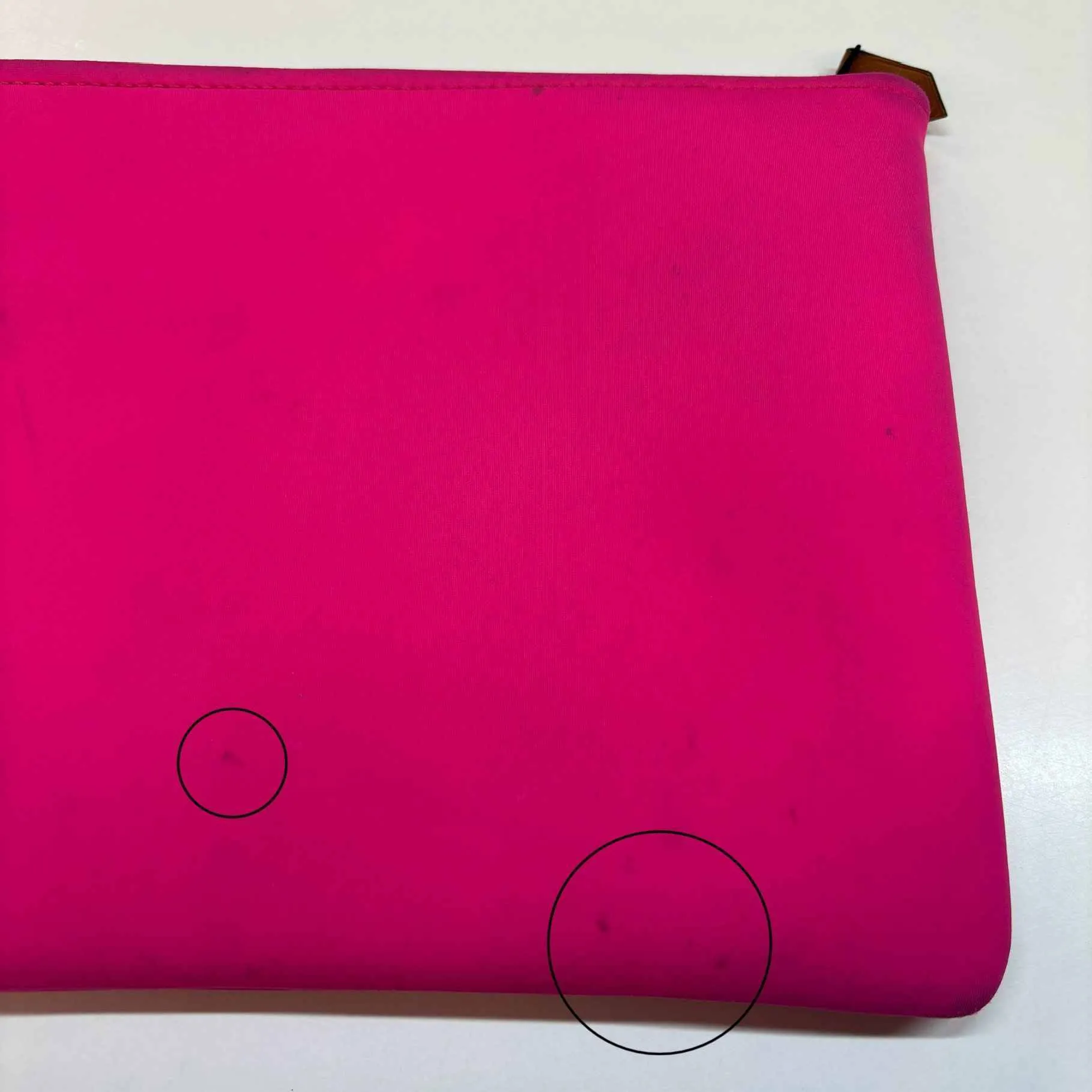 Women's Embossed Logo Pouch Pink